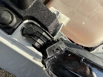 Suzuki Swace gereserveerd 1.8 Hybrid 148pk aut Style - front + line + side + park assist - camera - keyless - stoelverw - stuurverw - parelmoer picture 13