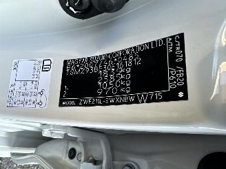 Suzuki Swace gereserveerd 1.8 Hybrid 148pk aut Style - front + line + side + park assist - camera - keyless - stoelverw - stuurverw - parelmoer picture 99