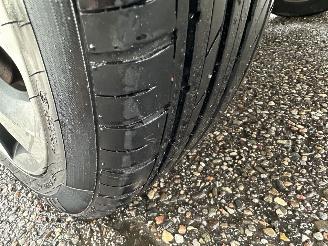 Nissan Micra gereserveerd 1.2i 80pk Connect Edition 5drs - navi - clima - cruise - pdc v+a - licht + regensensor - gebruikerssporen picture 55