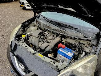 Nissan Micra gereserveerd 1.2i 80pk Connect Edition 5drs - navi - clima - cruise - pdc v+a - licht + regensensor - gebruikerssporen picture 53