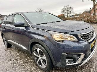 Peugeot 5008 1.2T 131pk 6-traps aut + F1 Crossway 7Pers - navi - leer - virtual - camera v+a - line + side assist - 50dkm picture 4