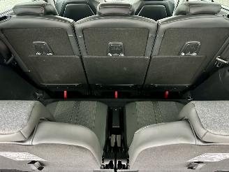 Peugeot 5008 1.2T 131pk 6-traps aut + F1 Crossway 7Pers - navi - leer - virtual - camera v+a - line + side assist - 50dkm picture 33