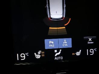 Volvo V-60 2.0 B4 Hybrid 8-traps aut R-Design - nap - virtual - leer - stuur + stoelverw - trekh - front + line + side assist picture 29