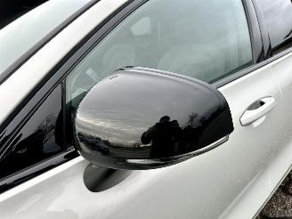 Volvo V-60 2.0 B4 Hybrid 8-traps aut R-Design - nap - virtual - leer - stuur + stoelverw - trekh - front + line + side assist picture 104