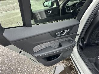 Volvo V-60 2.0 B4 Hybrid 8-traps aut R-Design - nap - virtual - leer - stuur + stoelverw - trekh - front + line + side assist picture 84