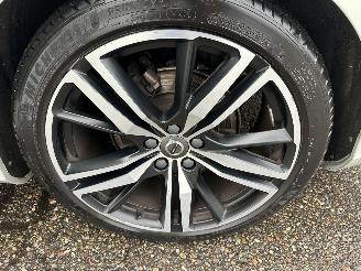 Volvo V-60 2.0 B4 Hybrid 8-traps aut R-Design - nap - virtual - leer - stuur + stoelverw - trekh - front + line + side assist picture 92