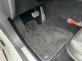 Volvo V-60 2.0 B4 Hybrid 8-traps aut R-Design - nap - virtual - leer - stuur + stoelverw - trekh - front + line + side assist picture 45