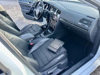 Volkswagen Golf 1.2 TSI 105pk 6-bak Highl 5drs - pano - nap - xenon - massage - navi - stoelverw - half leer - bearlock picture 20