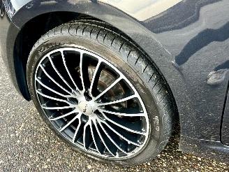 Fiat 500 gereserveerd 0.9 TwinAir Turbo 80pk Lounge - pano - nap - clima - pdc - 17 inch lmv - app - usb - dimmend binnenspiegel picture 14