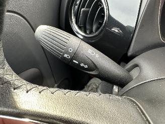 Fiat 500 gereserveerd 0.9 TwinAir Turbo 80pk Lounge - pano - nap - clima - pdc - 17 inch lmv - app - usb - dimmend binnenspiegel picture 26