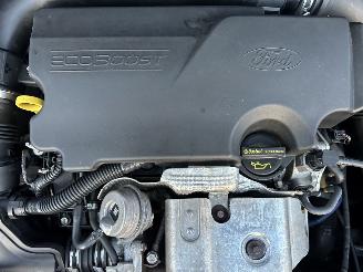 Ford Focus 1.0T Ecoboost 101pk Edition 5drs - 64dkm - airco - 51.360km distr.riem + waterpomp vernieuwd in 5/2025 picture 15