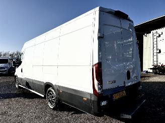 Iveco Daily gereserveerd Maxi 35S16V 2.3D aut euro.6 410L/H3 3pers - front + line assist - navi - camera - clima - cruise - webasto picture 8