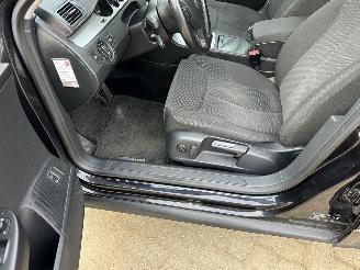 Volkswagen Passat 2.0 FSI 150pk 6-Traps automaat Comf Bus - nap - clima - cruise - navi - pdc v+a - licht + regensensor picture 77