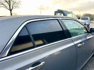 Lancia Thema 3.0D V6 Turbo 190pk aut Platinum - xenon - navi - leer - memory - elektr rollo - stoelverw v+a picture 87