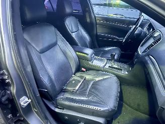 Lancia Thema 3.0D V6 Turbo 190pk aut Platinum - xenon - navi - leer - memory - elektr rollo - stoelverw v+a picture 33