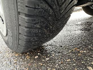 Ford Fiesta 1.0 EcoBoost Connected 5drs - 69dkm nap - navi - line + park assist - pdc v+a - airco - cruise - rijdbaar picture 51