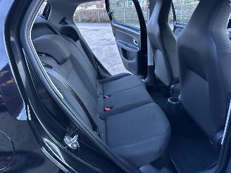 Volkswagen Up! 1.0i 65pk BMT 5drs - nap - clima - camera - cruise - pdc - licht + regensensor - line assist picture 48