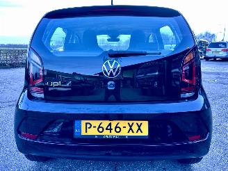 Volkswagen Up! 1.0i 65pk BMT 5drs - nap - clima - camera - cruise - pdc - licht + regensensor - line assist picture 6