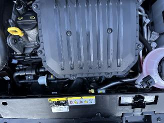 Volkswagen Up! 1.0i 65pk BMT 5drs - nap - clima - camera - cruise - pdc - licht + regensensor - line assist picture 12