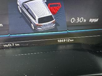 Volkswagen Passat 2.0 Bi-TDI 4Motion 239pk aut R-Line - pano - 360cam - leer - virtual - keyless - front + line + side assist picture 36