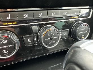 Volkswagen Passat 2.0 Bi-TDI 4Motion 239pk aut R-Line - pano - 360cam - leer - virtual - keyless - front + line + side assist picture 51