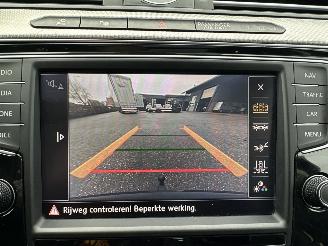 Volkswagen Passat 2.0 Bi-TDI 4Motion 239pk aut R-Line - pano - 360cam - leer - virtual - keyless - front + line + side assist picture 32