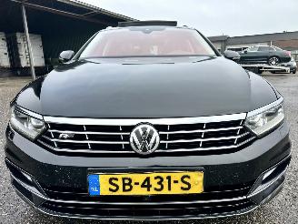 Volkswagen Passat 2.0 Bi-TDI 4Motion 239pk aut R-Line - pano - 360cam - leer - virtual - keyless - front + line + side assist picture 3