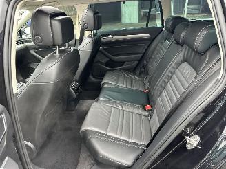 Volkswagen Passat 2.0 Bi-TDI 4Motion 239pk aut R-Line - pano - 360cam - leer - virtual - keyless - front + line + side assist picture 21
