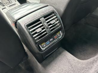 Volkswagen Passat 2.0 Bi-TDI 4Motion 239pk aut R-Line - pano - 360cam - leer - virtual - keyless - front + line + side assist picture 97