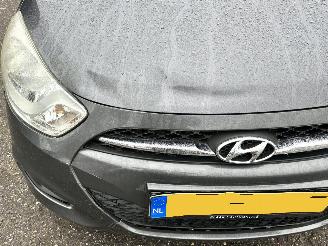 Hyundai I-10 Gereserveerd 1.1 i-Drive 69pk Cool 5drs - 62dkm nap - airco - elektr ramen - facelift - aux - usb - radio cd - rijdbaar picture 8