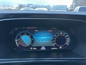 Volkswagen Caddy maxi 2.0 TDI 122pk 1st Edition - nap - navi - cam - virtual - keyless - standkachel - stoelverw - clima - front/side assist picture 15