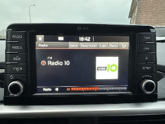 Kia Picanto 1.0 MPi Dynamic PlusLine - 16dkm nap - 1e eig - navi - camera - afn trek - carplay - lmv - elektr pakket picture 32