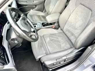 Volkswagen Golf 1.5 eTSI 162pk aut + f1 Style - nap - pano - virtual - massage - front + line + side + park assist - virtual picture 17