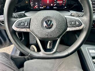Volkswagen Golf 1.5 eTSI 162pk aut + f1 Style - nap - pano - virtual - massage - front + line + side + park assist - virtual picture 27