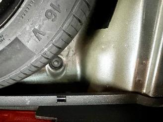 Skoda Superb 2.0 TDI 150pk 6-bak euro.6 Style Bus - nap - navi - camera - front + side + park assist - keyless entry + start picture 70