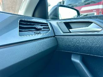 Volkswagen Polo 1.0 TSI 95pk Highline 5drs - nap - pano - virtual - acc - front assist - sfeerverl - sportonderstel picture 53