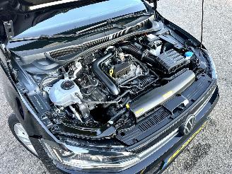 Volkswagen Polo 1.0 TSI 95pk Highline 5drs - nap - pano - virtual - acc - front assist - sfeerverl - sportonderstel picture 14