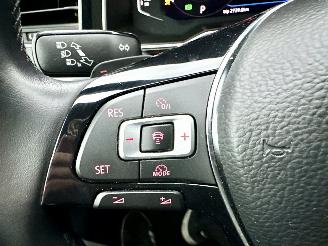 Volkswagen Polo 1.0 TSI 95pk aut + f1 Highline - nap - pano - sfeerverl - virtual - acc - front assist - carplay - pdc v+a picture 37