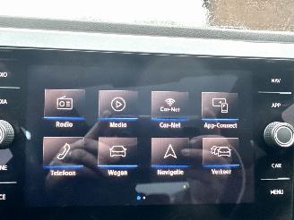 Volkswagen Polo 1.0 TSI 95pk aut + f1 Highline - nap - pano - sfeerverl - virtual - acc - front assist - carplay - pdc v+a picture 30