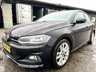 Volkswagen Polo 1.0 TSI 95pk aut + f1 Highline - nap - pano - sfeerverl - virtual - acc - front assist - carplay - pdc v+a picture 2