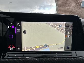 Volkswagen Golf 1.5 eTSI aut + f1 162pk R-Line - pano - hud - keyless - virtual - front + line + side + park assist picture 50