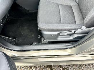 Toyota Yaris 1.5 Hybrid 115 automaat First Edition - nap - facelift - navi - camera - keyless - front + line assist - rijdbaar picture 40