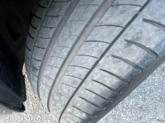 BMW 5-serie 530i 252pk aut + f1 High Exe Sportline sedan - head up - navi - camera - keyless - front + line + side assist picture 90