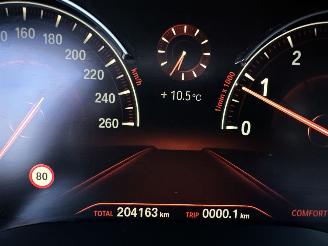 BMW 5-serie 530i 252pk aut + f1 High Exe Sportline sedan - head up - navi - camera - keyless - front + line + side assist picture 29