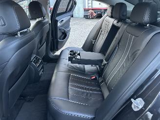 BMW 5-serie 530i 252pk aut + f1 High Exe Sportline sedan - head up - navi - camera - keyless - front + line + side assist picture 71