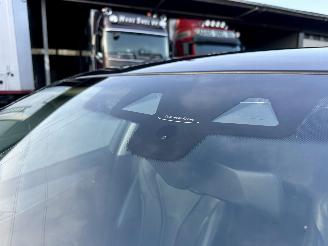 BMW 5-serie 530i 252pk aut + f1 High Exe Sportline sedan - head up - navi - camera - keyless - front + line + side assist picture 9