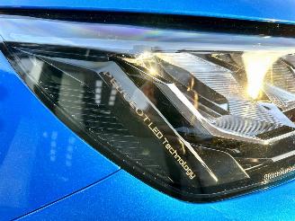 Peugeot 2008 1.2 Turbo 131pk 6-bak PureTech Allure - nap - navi - carplay - clima - cruise - pdc - line assist - trekh picture 8