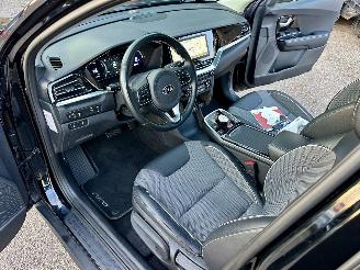Kia e-Niro 64kWh 204pk aut + f1 DynamicPlusLine - nap - schuifdak elektr - keyless - front + line assist - stuur + stoelverw picture 16