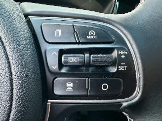 Kia e-Niro 64kWh 204pk aut + f1 DynamicPlusLine - nap - schuifdak elektr - keyless - front + line assist - stuur + stoelverw picture 30