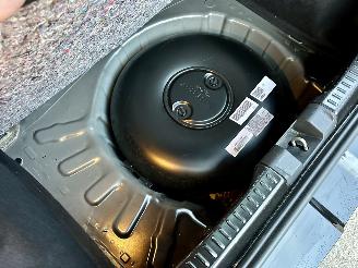 Dacia Sandero Stepway 1.0 TCe 101pk 6-bak Bi-Fuel Comfort - nap - navi - camera - side assist - lpg/g3 onderbouw fabrieksaf picture 17